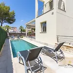 Romantic Villa With View